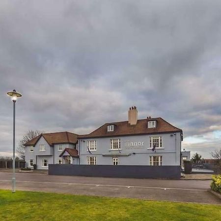 Berwick Manor Hotel Rainham  Exterior photo